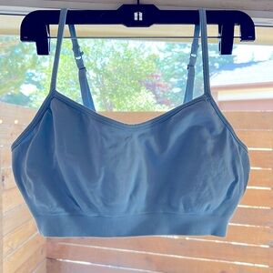 Athleta baby blue Renew Bra sz L